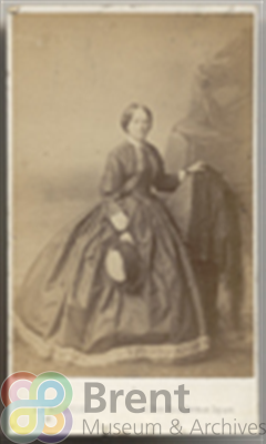 TH\CT\Museum catalogue\photographs\1999_130_2_th.jpg; 1999.130.2; ;